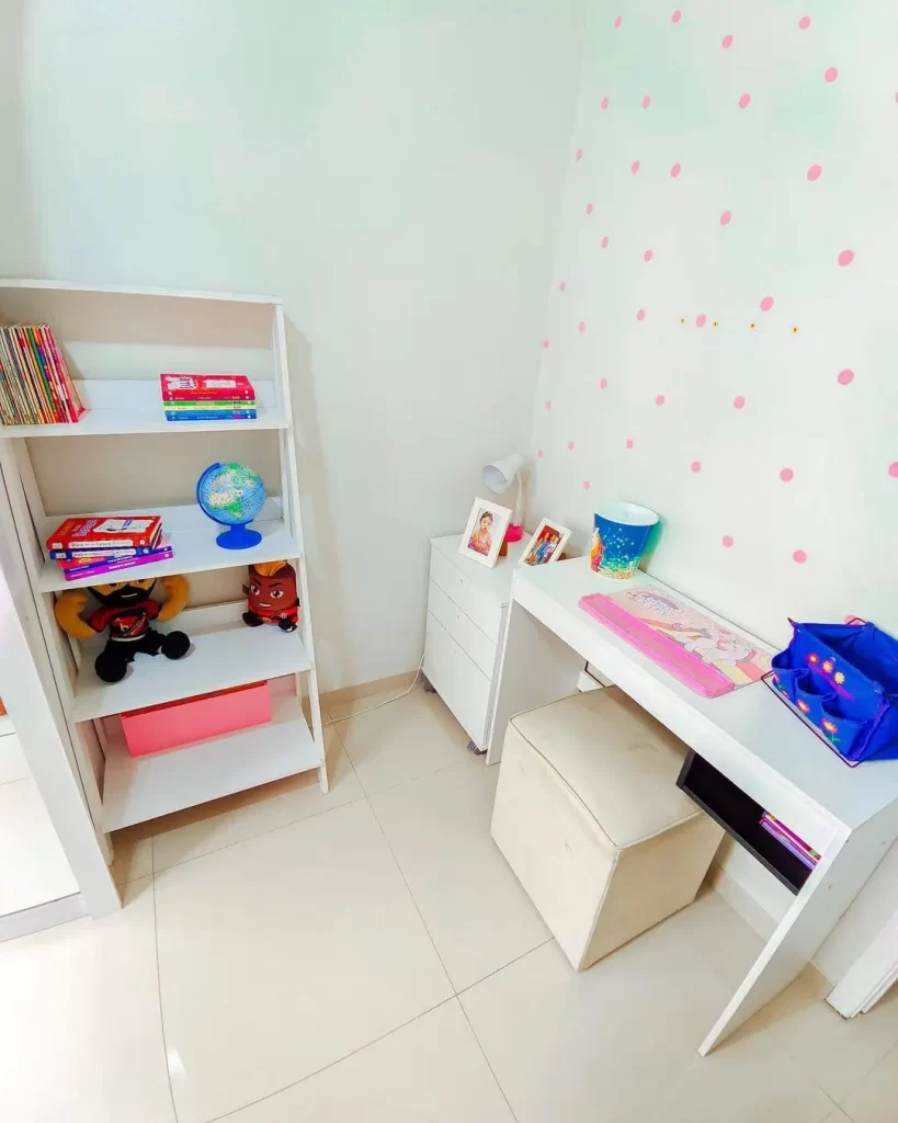 Como montar um cantinho de estudos no quarto compartilhado