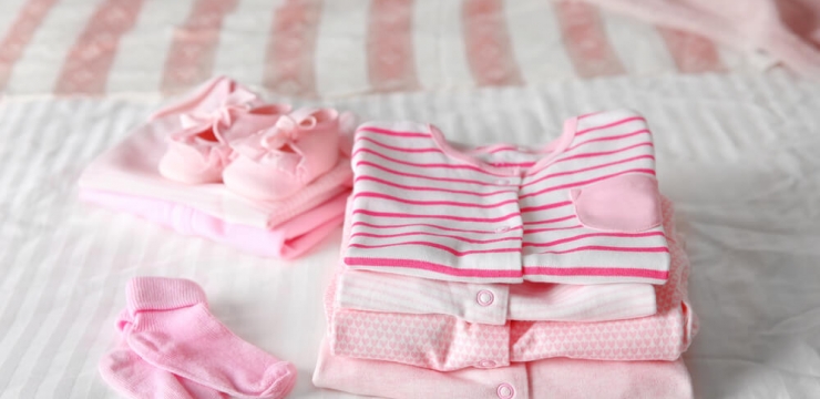 Como montar um enxoval de bebê que dura até os 2 anos