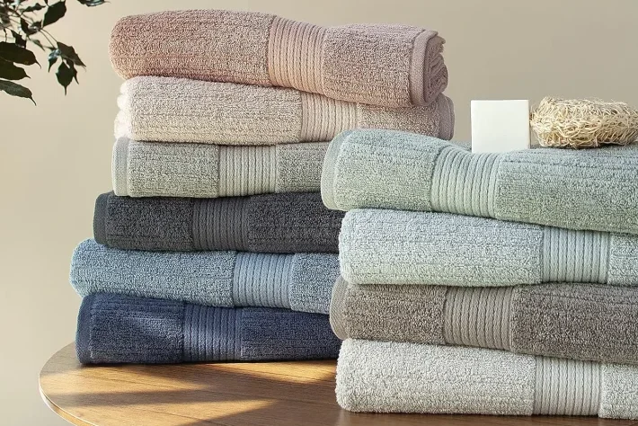 Algodão Egípcio vs. Pima: Qual o Melhor para Toalhas de Luxo?