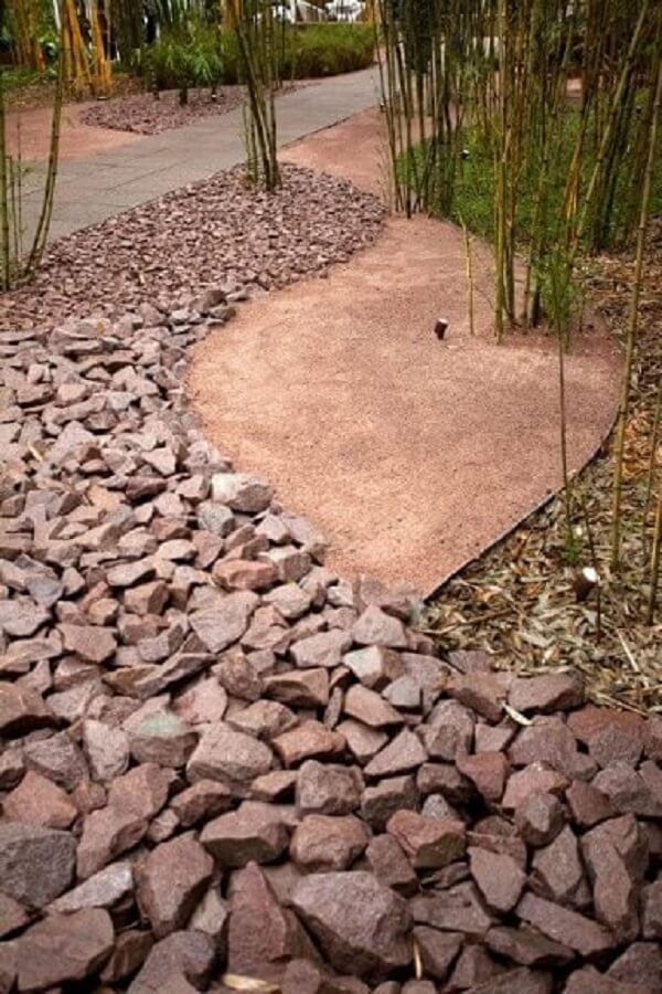 Guia completo: Escolha das pedras para seu jardim rústico