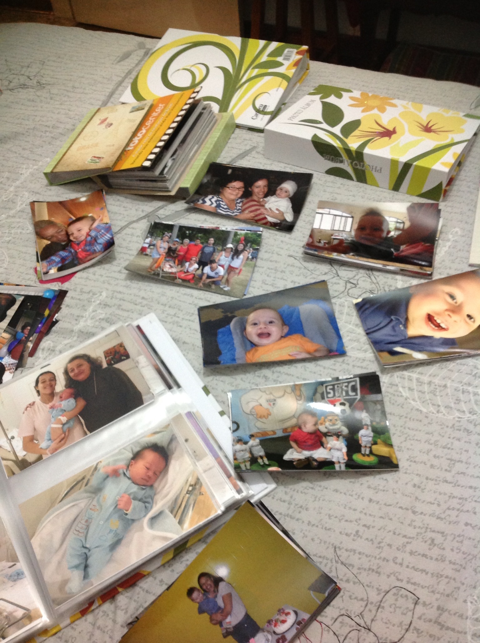 melhor forma de guardar fotos impressas