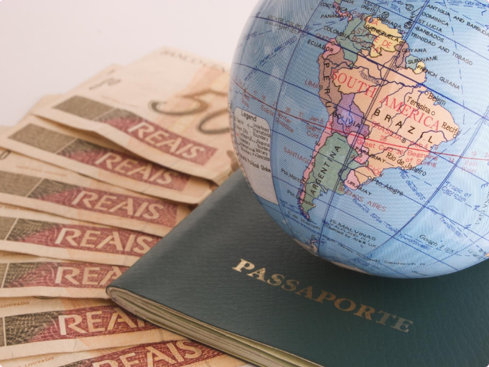 Como organizar finanças para viajar o mundo todo