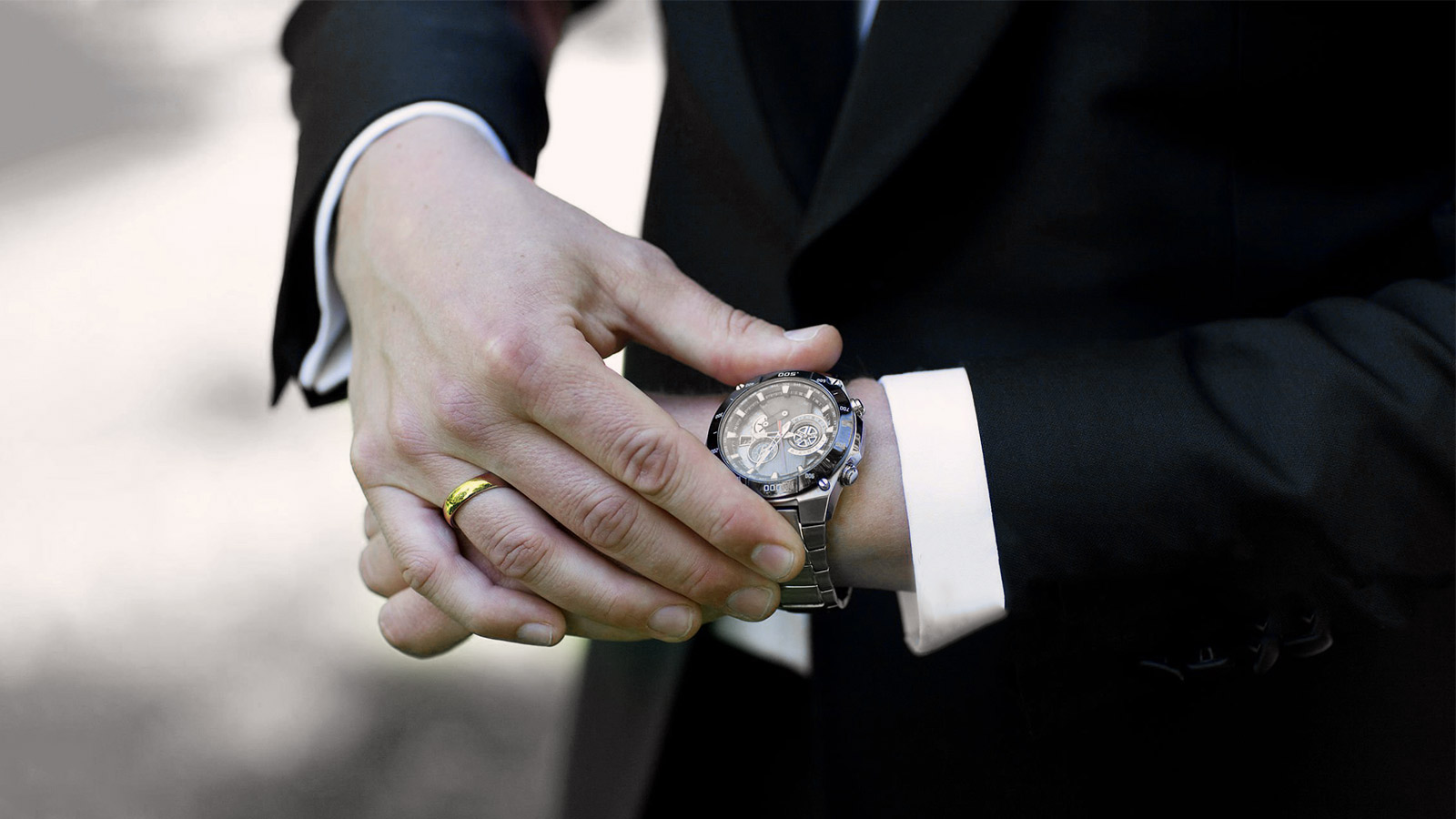 Valet Tray: O Acessório Indispensável para a Organização Diária Masculina