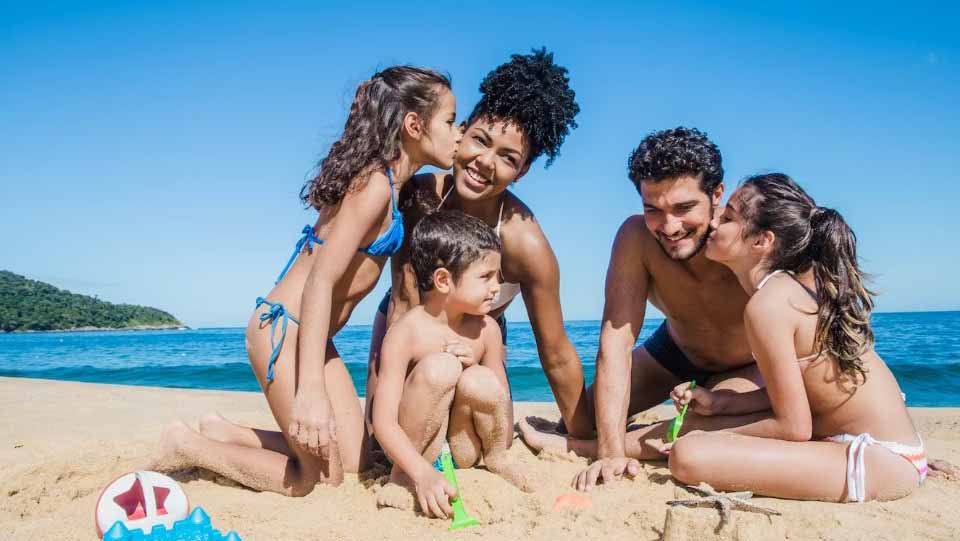 Como planejar uma viagem de férias com a família toda