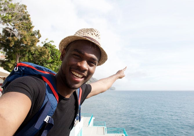 como viajar barato com pouco dinheiro