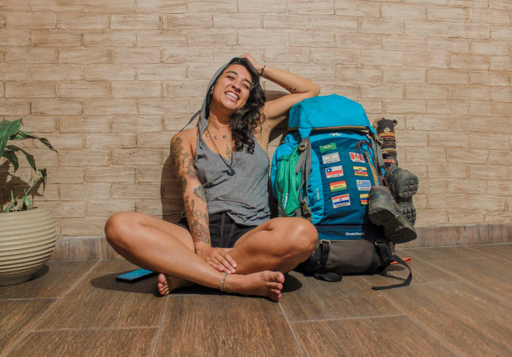 roupas versáteis para mala minimalista