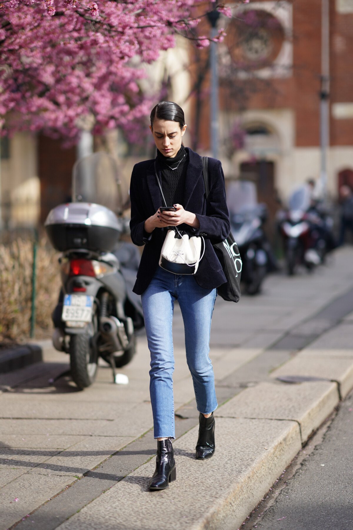 como usar bota com calça skinny 2025