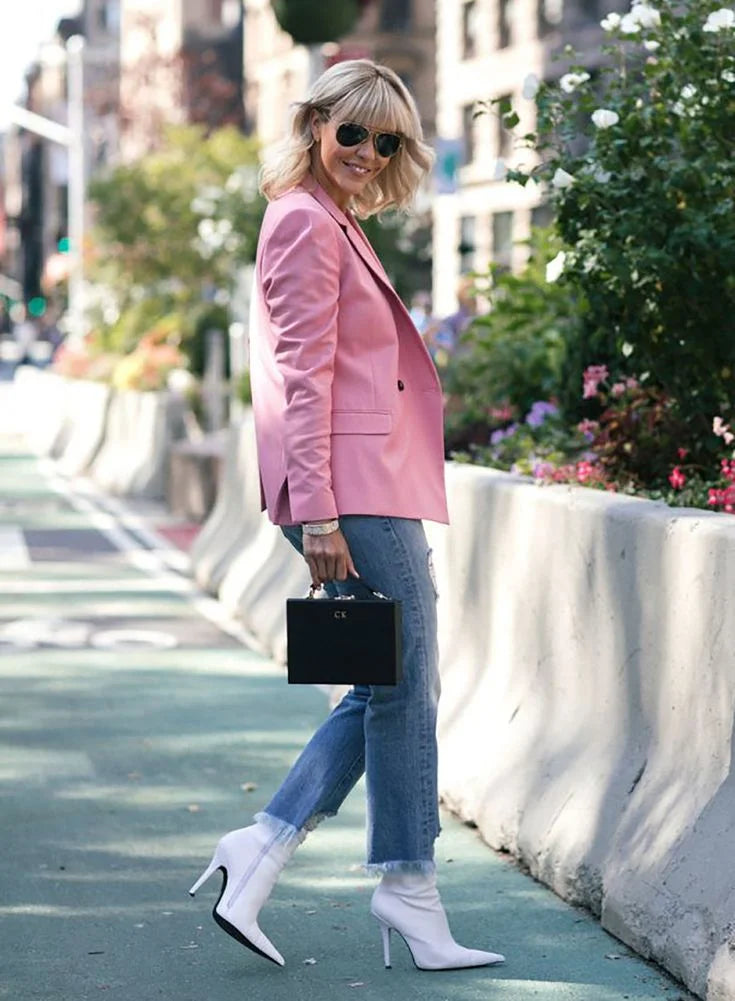 Maximizando a Silhueta: Truques de Styling com Bota Branca de Cano Curto