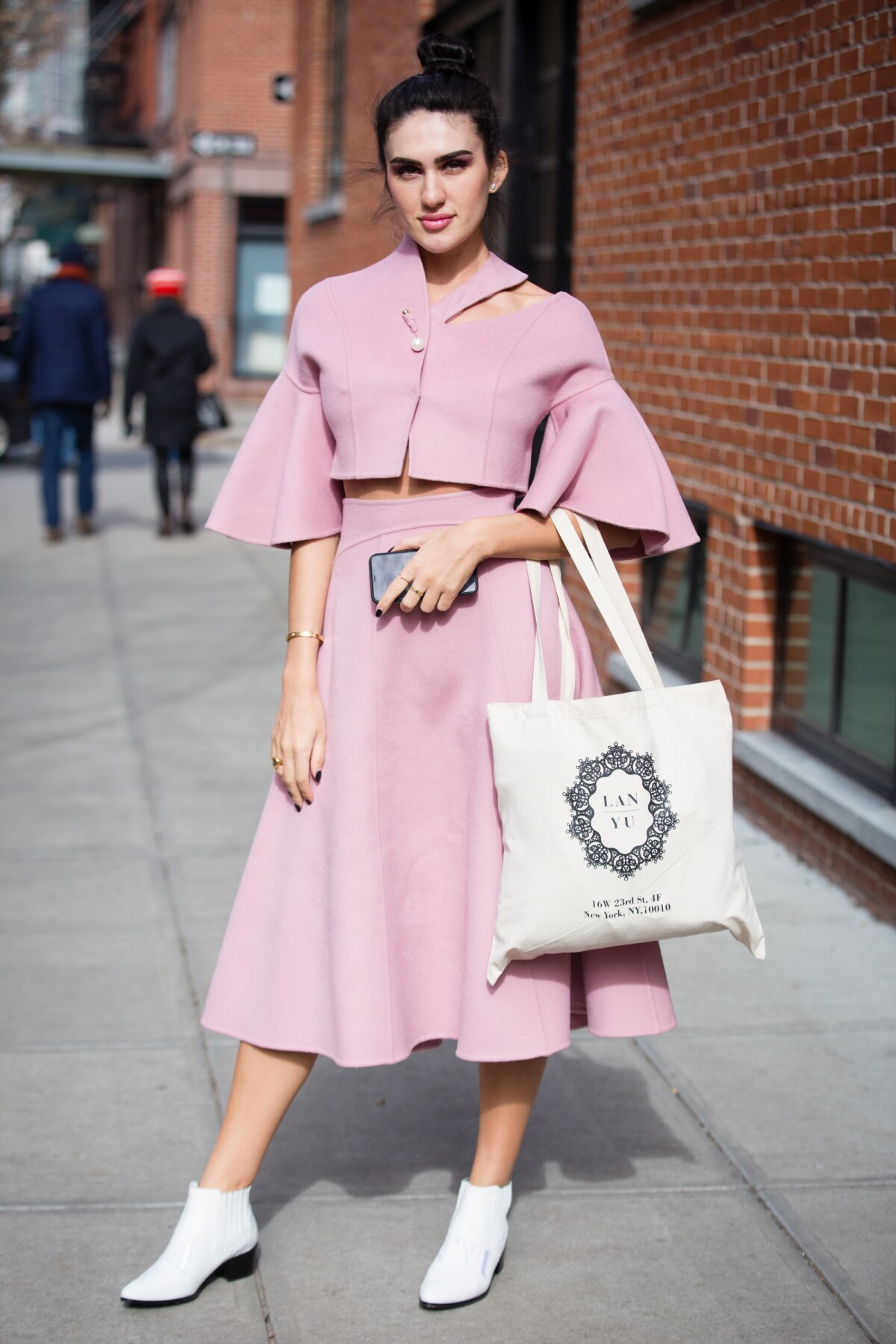 Bota Branca Western: Dicas de Estilo para um Visual Autêntico