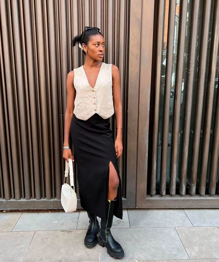 Saia plissada: 3 looks versáteis para o dia a dia