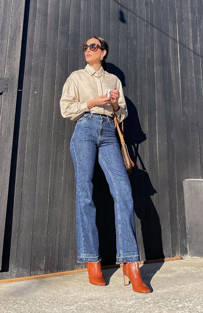 Como usar bota de bico quadrado com calça flare