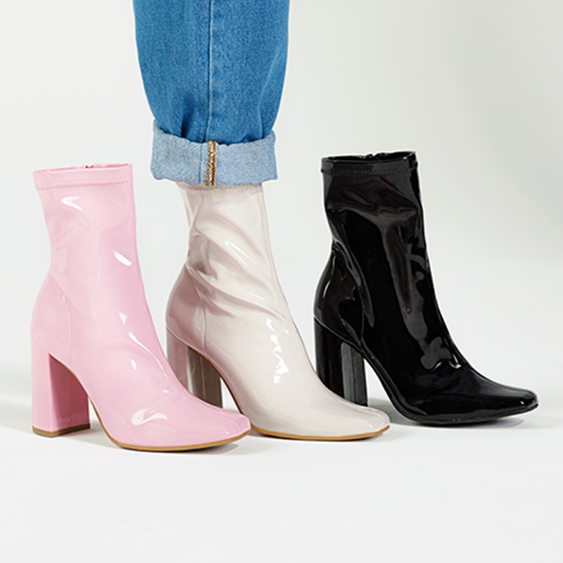 Como usar bota de verniz preta e colorida