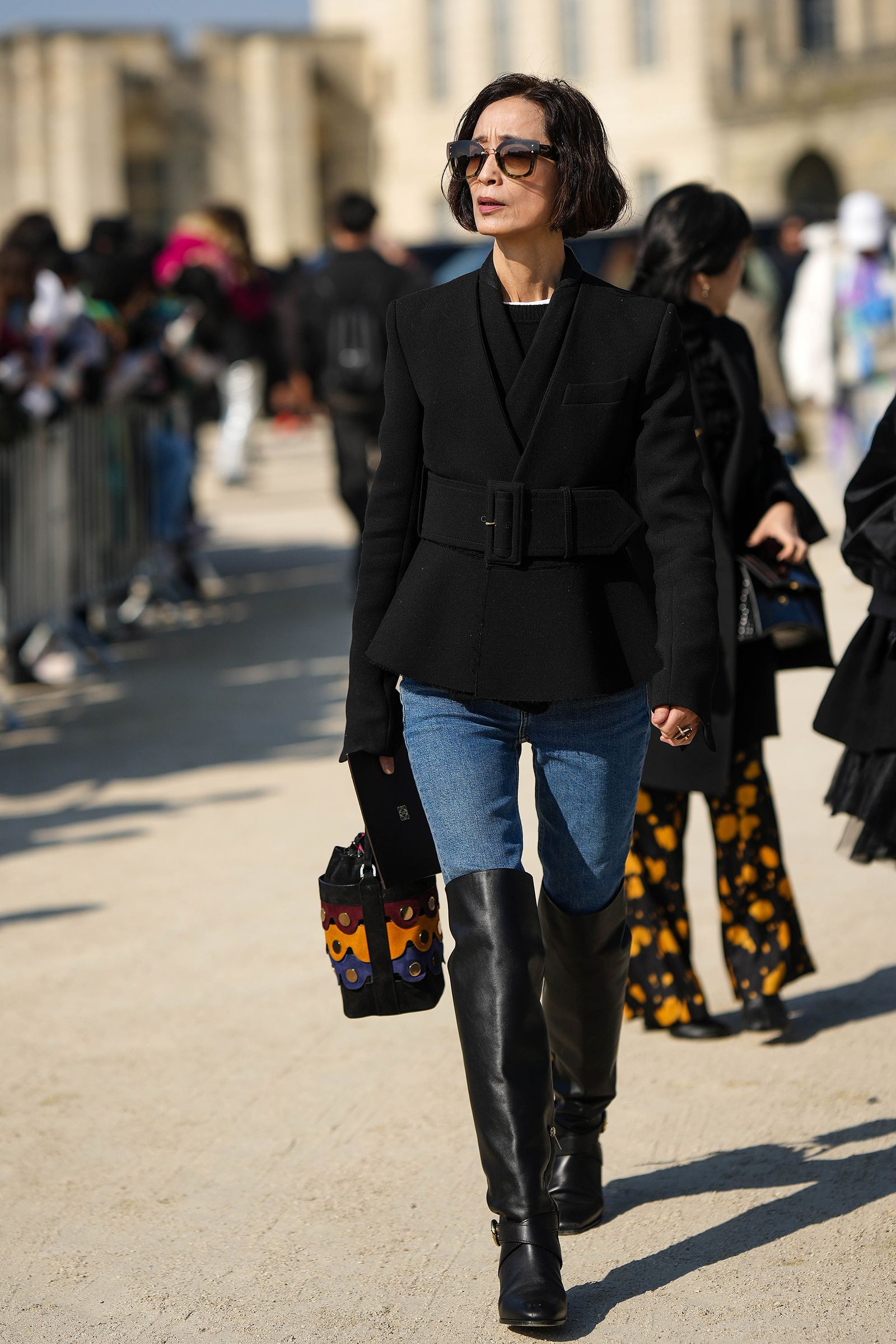 Como usar bota over the knee com jeans skinny