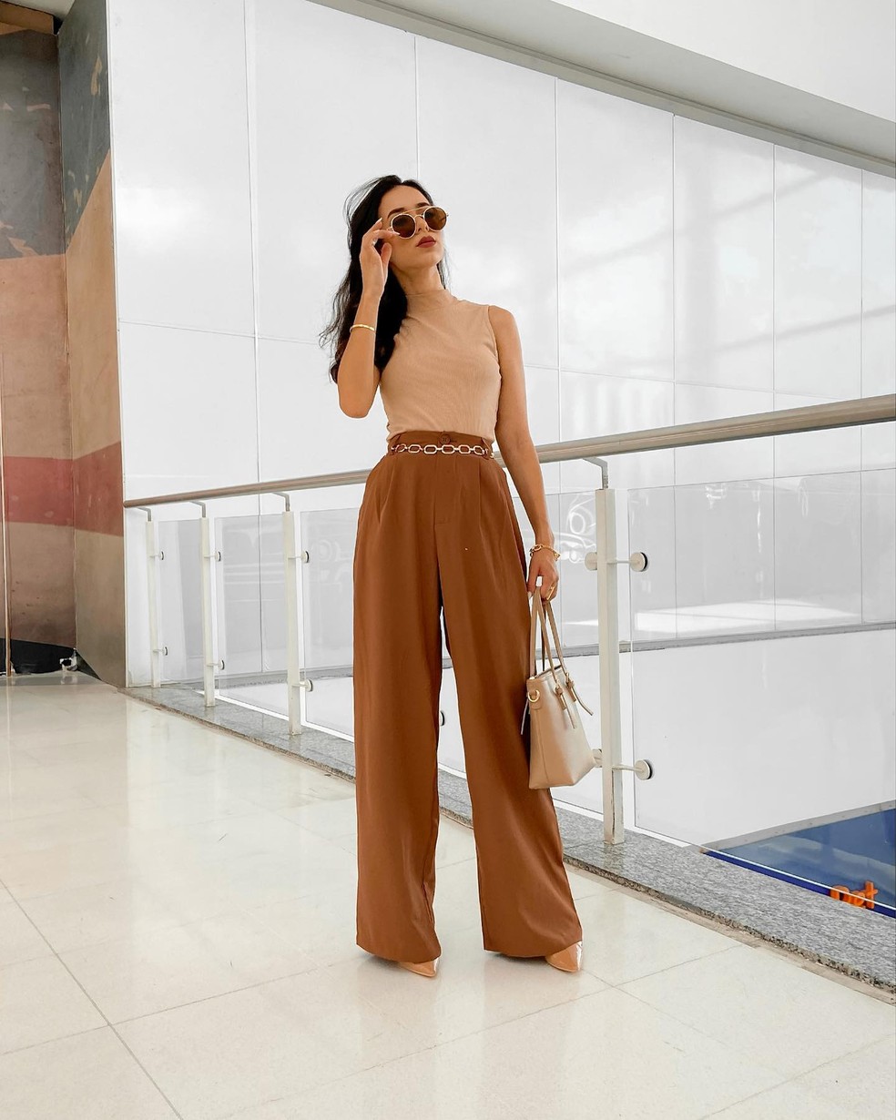 como não errar ao usar calça pantalona