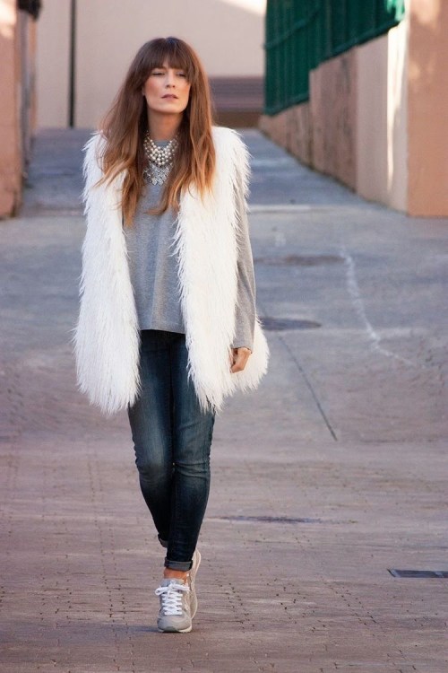 Como usar colete de pelo fake em sobreposição