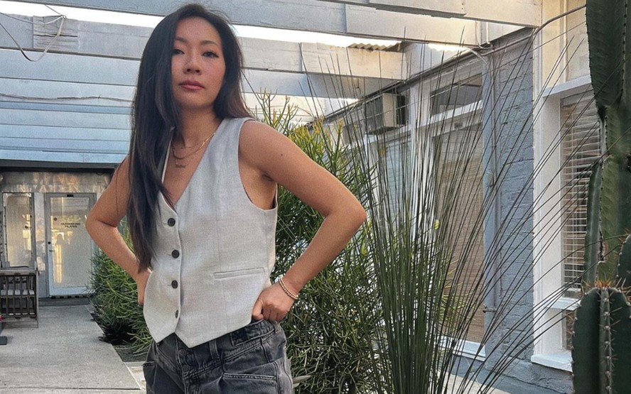 Colete Jeans: Como Integrar a Peça Casual em Diferentes Estilos