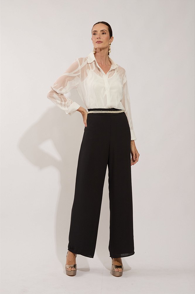 looks com calça pantalona preta
