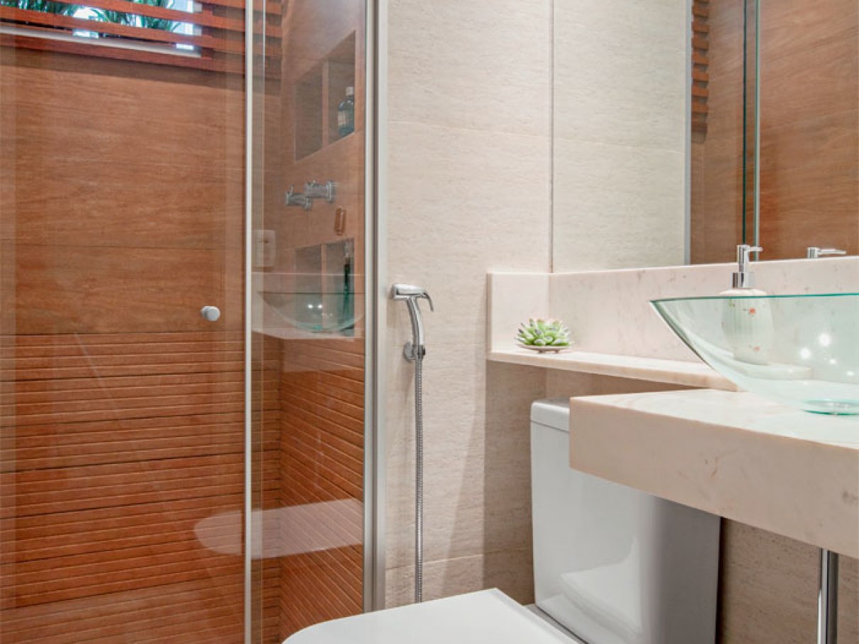 Porcelanato amadeirado: qual acabamento escolher para cada cômodo?