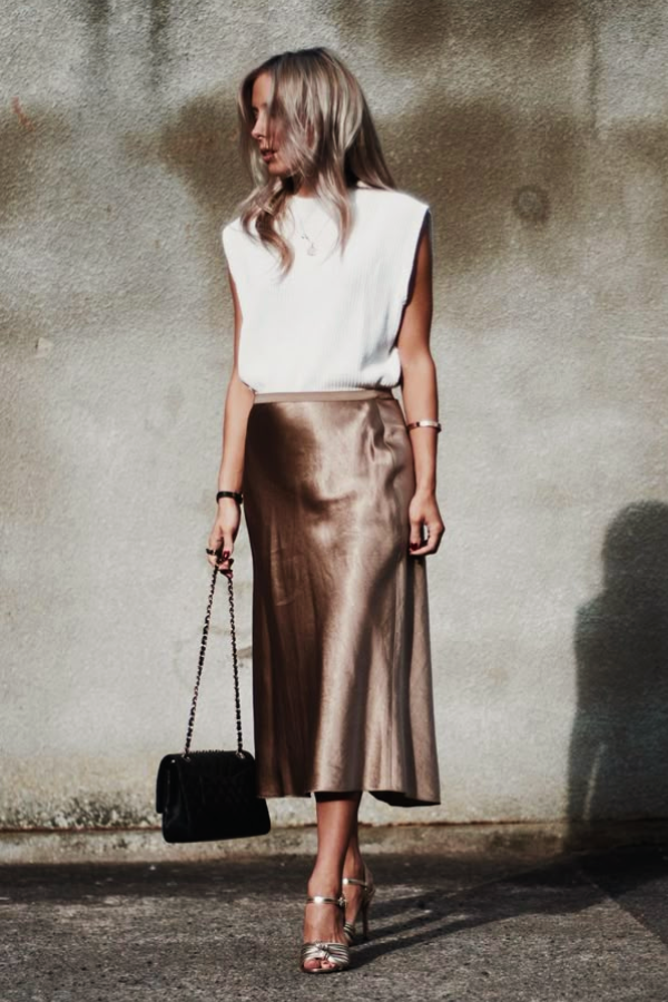 Como usar saia de cetim (slip skirt) no dia a dia