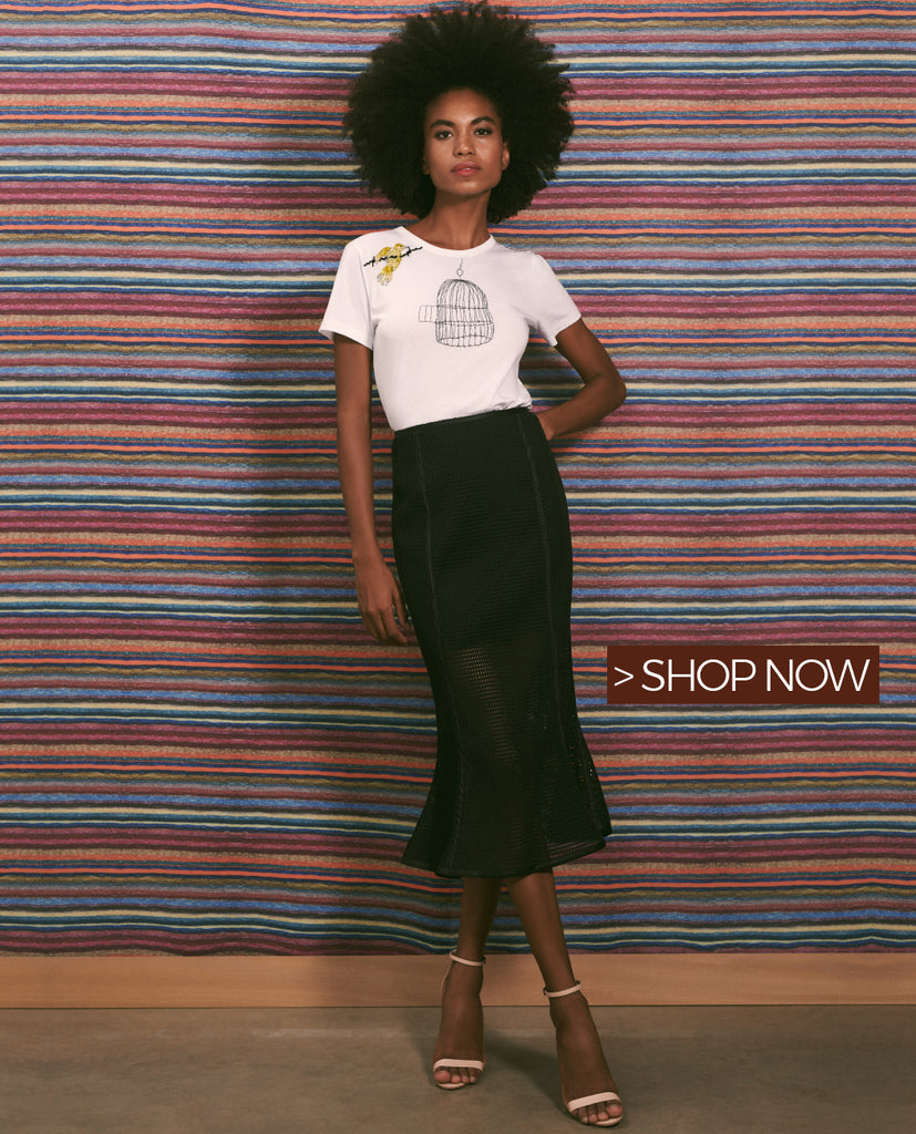 saia midi estampada vs saia lisa com t-shirt