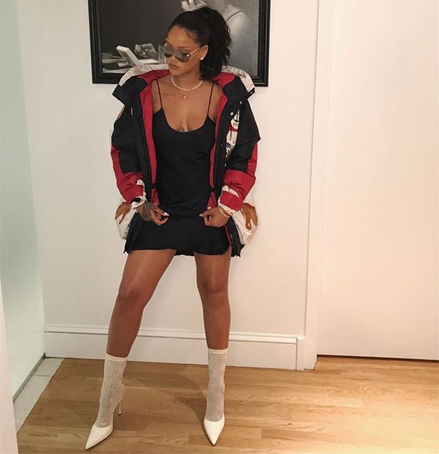 Como usar salto alto com meia calça arrastão