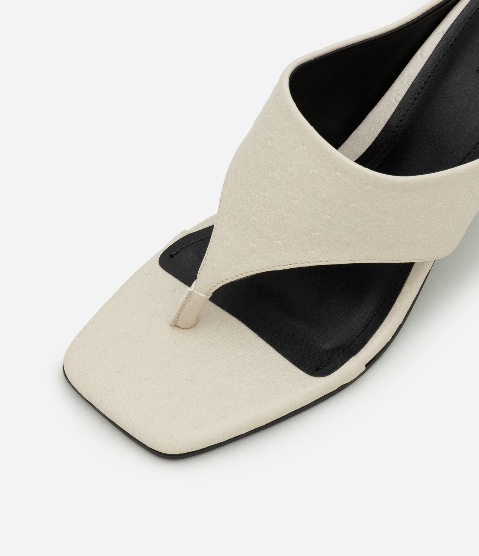 Como usar sandália de dedo com salto (mule de dedo)