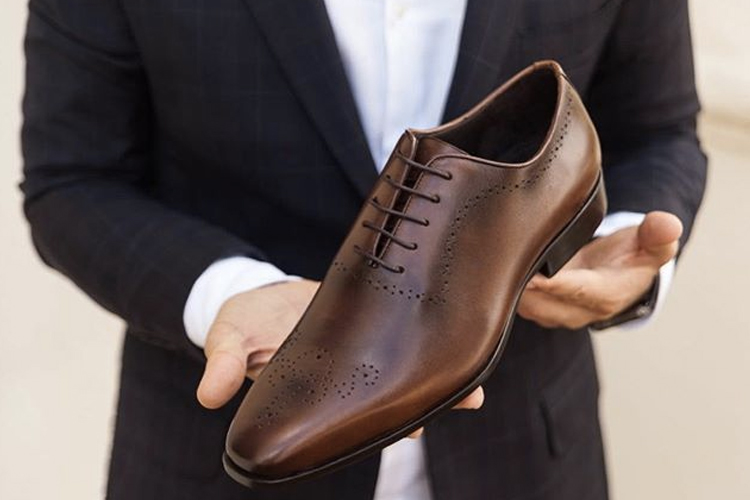 inspiração looks casuais com sapato oxford feminino