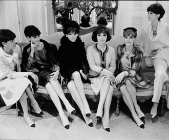 sapato slingback bege e preto