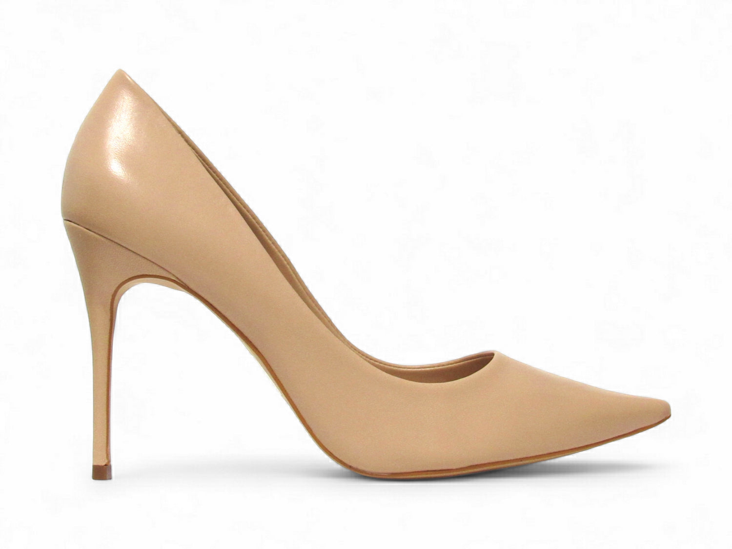 Guia definitivo: Como escolher o tom de scarpin nude ideal para sua pele