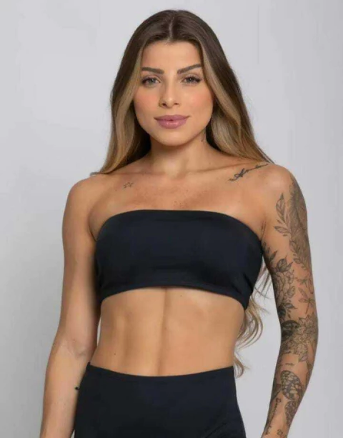 Como usar top faixa (tube top) em looks de verão