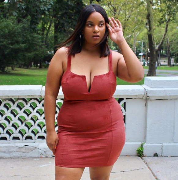 5 maneiras de usar vestido tubinho no trabalho