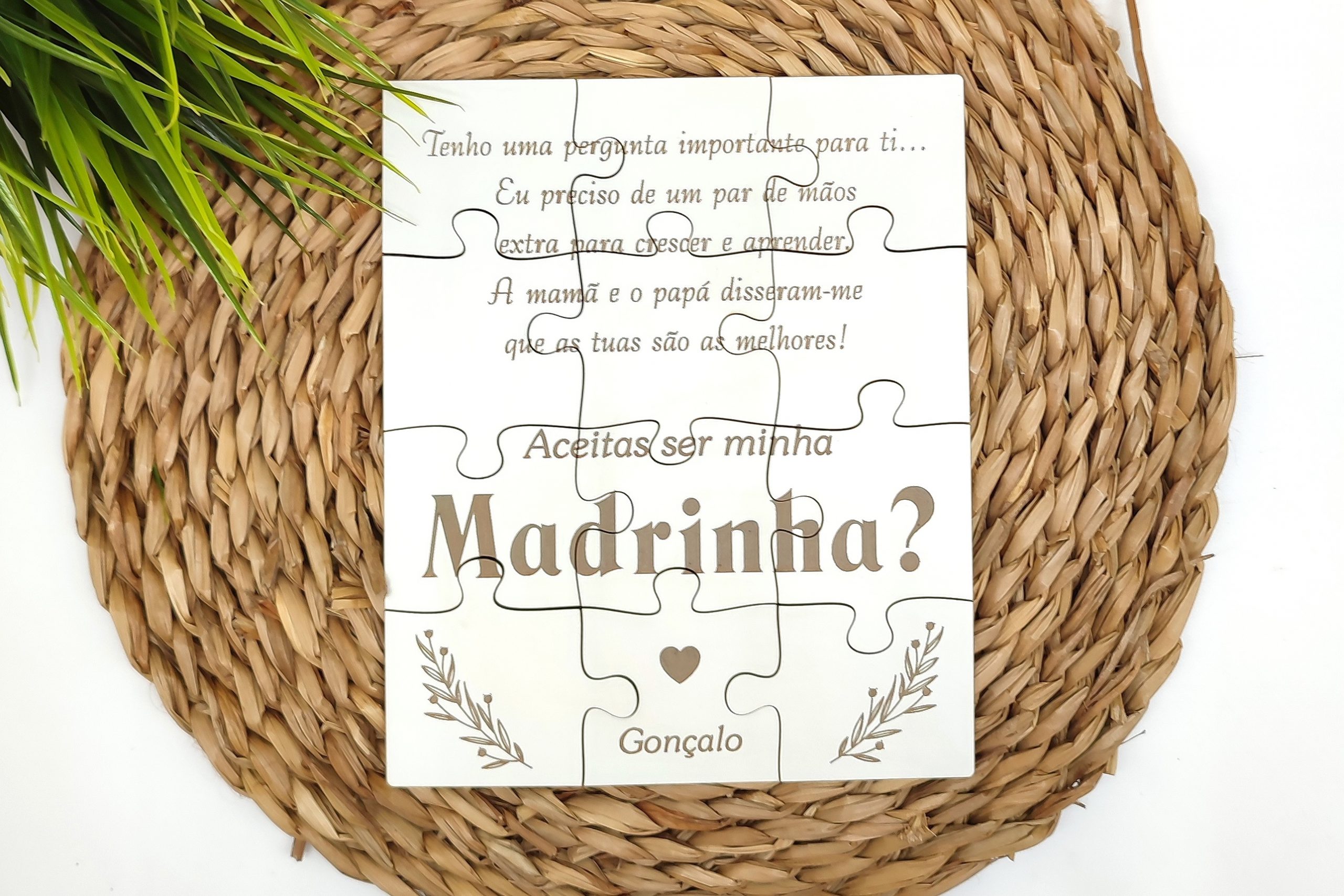 Convites Criativos e Econômicos para Madrinhas de Bebê: DIY e Digitais