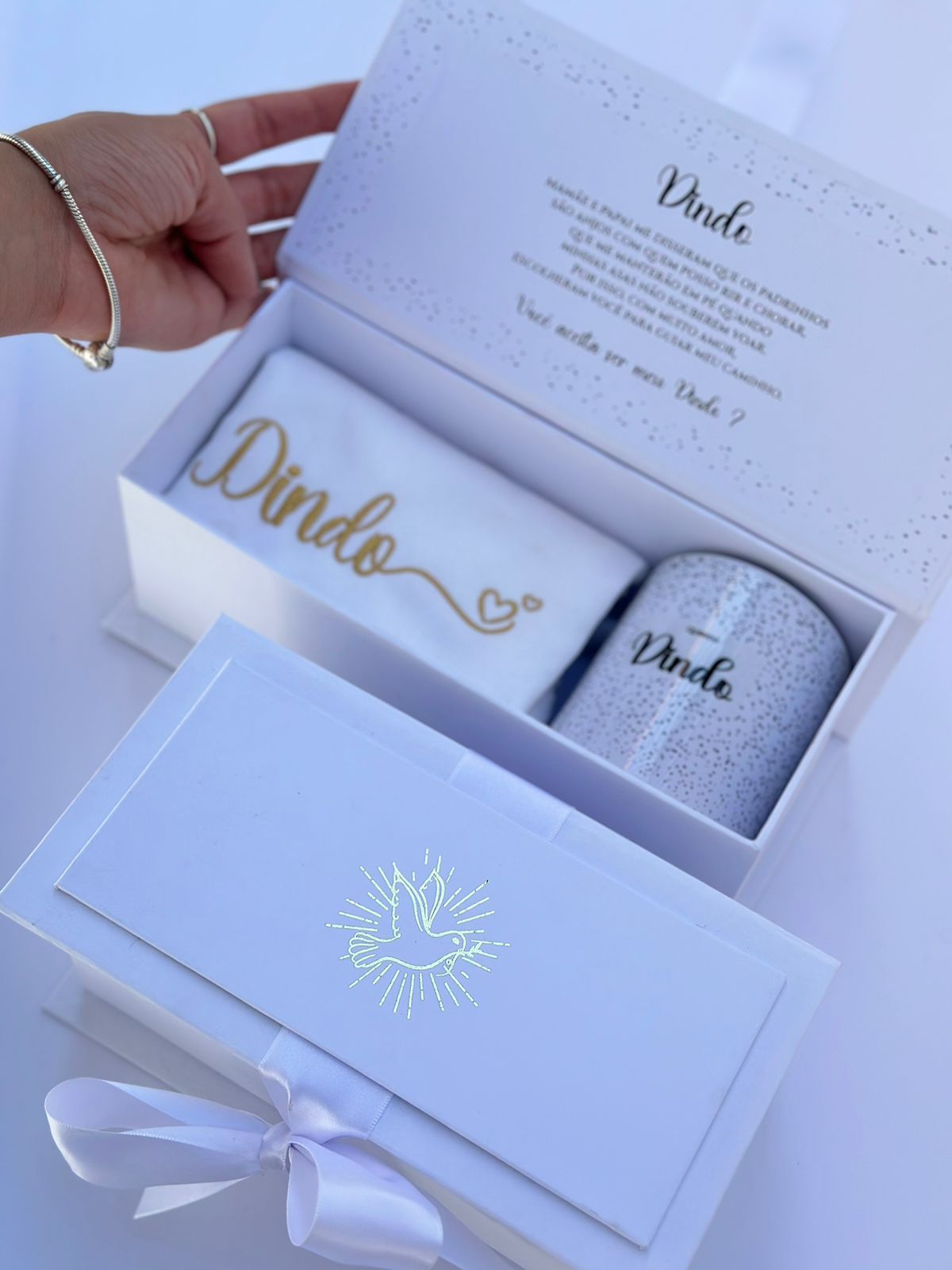 Faça Você Mesmo: Como Criar Convites de Padrinhos Únicos com o Canva