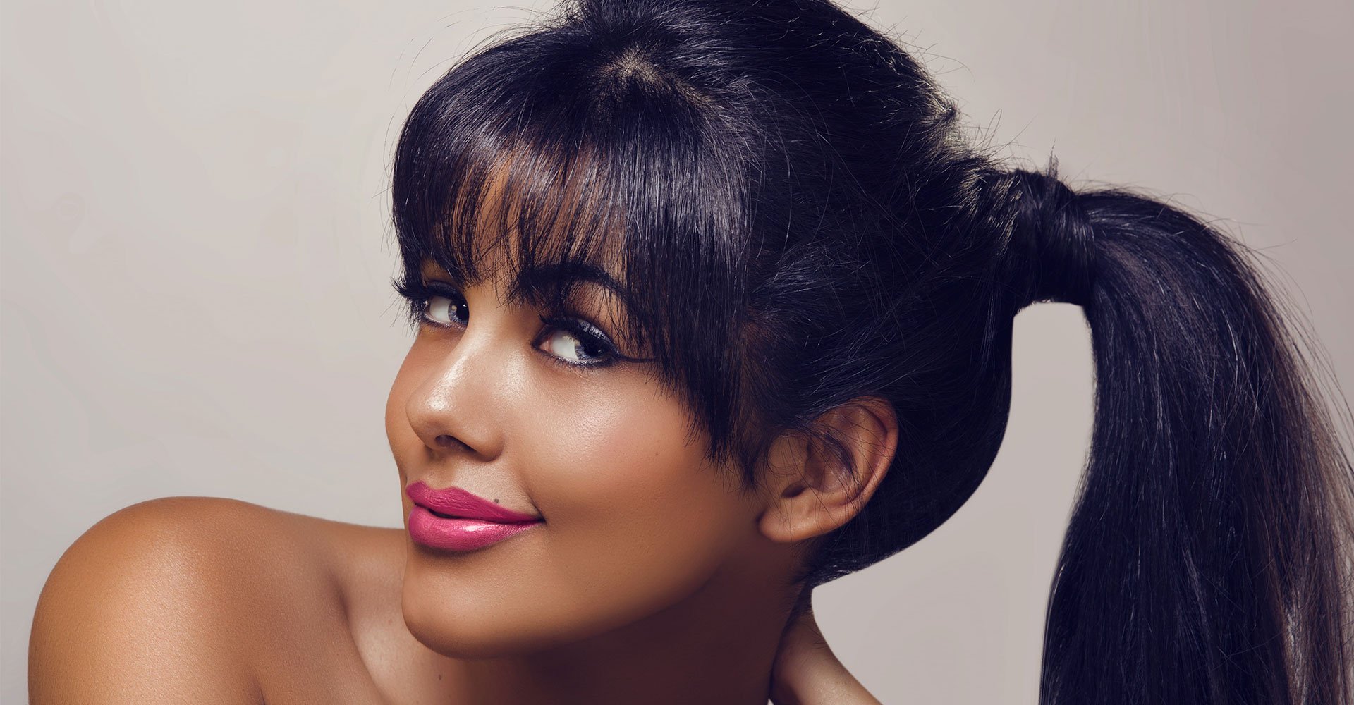 melhores tons de loiro para cabelo preto natural