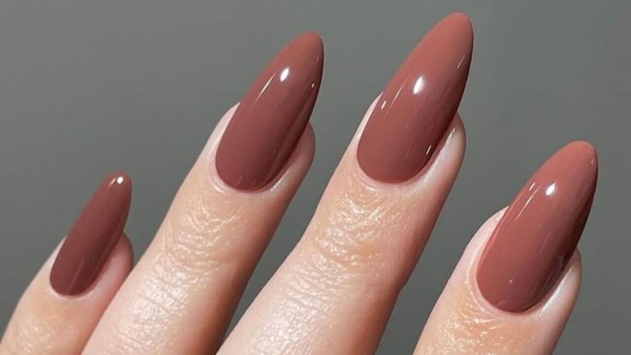 cores de esmalte azul marinho