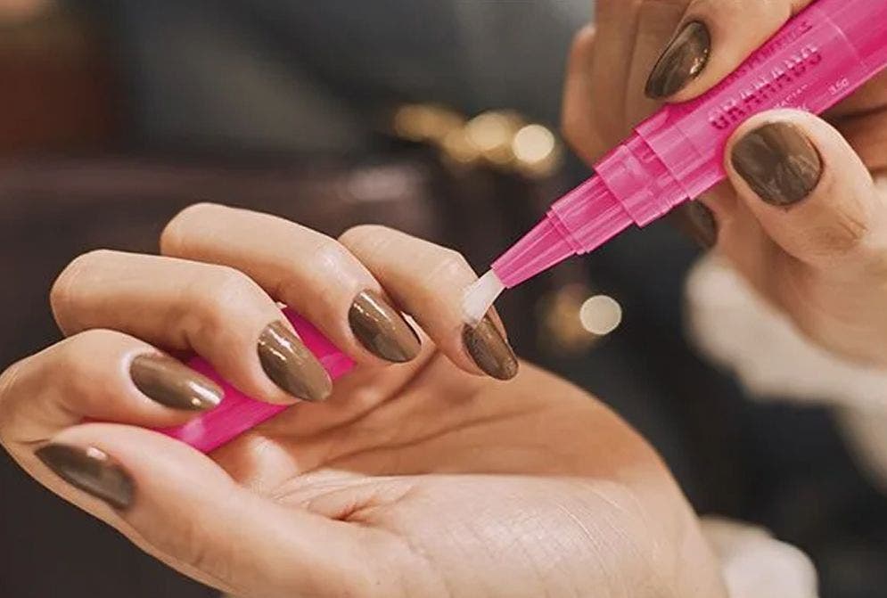 melhores cores de esmalte para unhas elegantes 2025