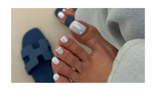 esmalte rosa cromado para os pés