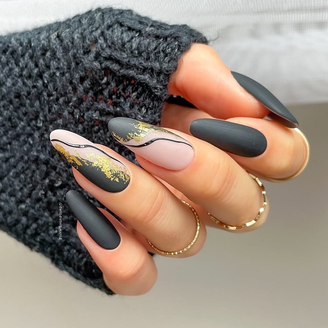 decorações minimalistas para unhas de inverno