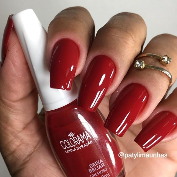 erros comuns ao pintar unhas curtas