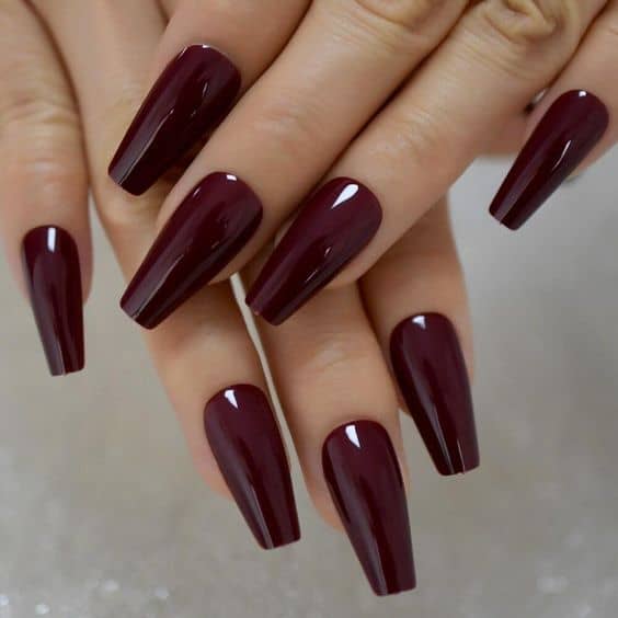 esmalte verde militar