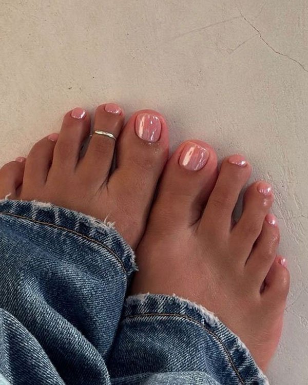 erros comuns ao pintar as unhas dos pés