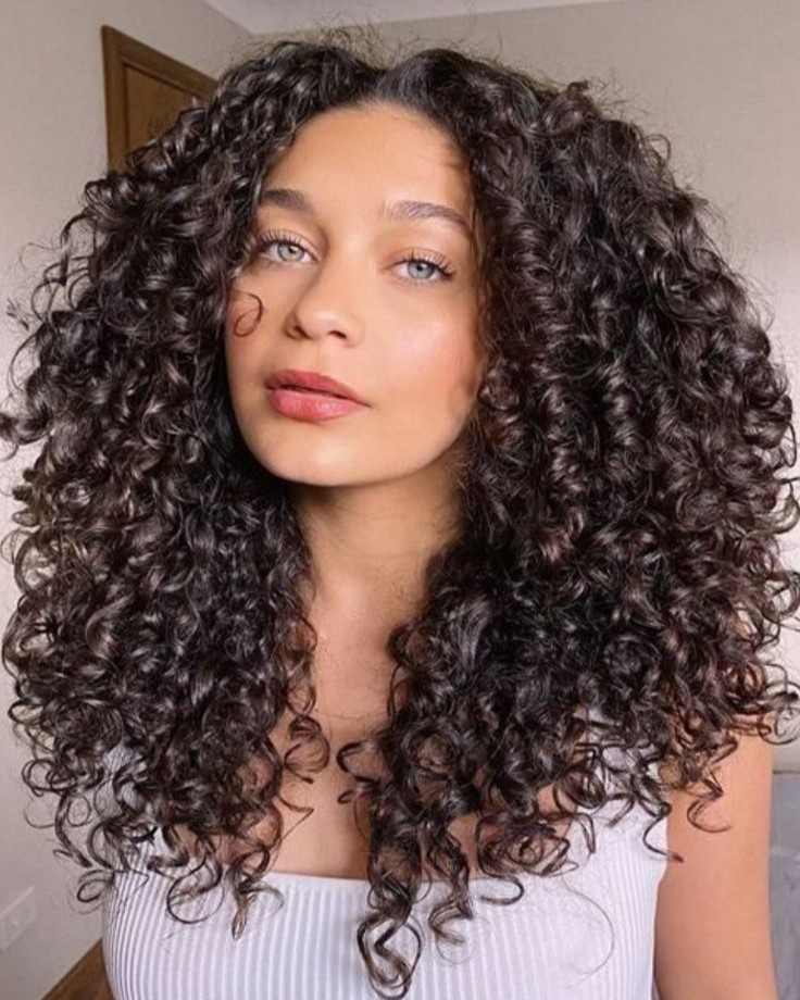 corte em camadas cabelo ondulado médio