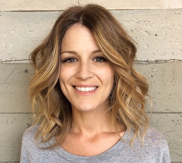 tendências corte cabelo ondulado feminino