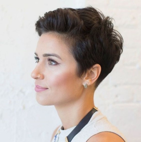 melhores cortes para cabelo ondulado curto