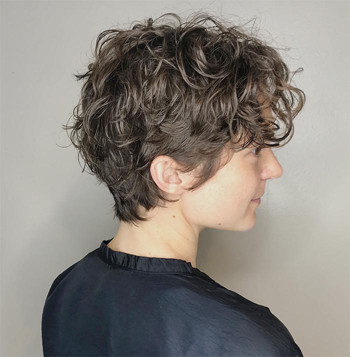 corte em camadas cabelo ondulado curto
