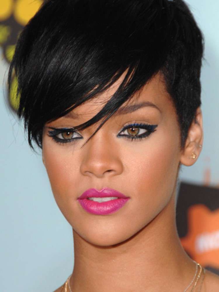 inspiração corte de cabelo curto feminino 2024