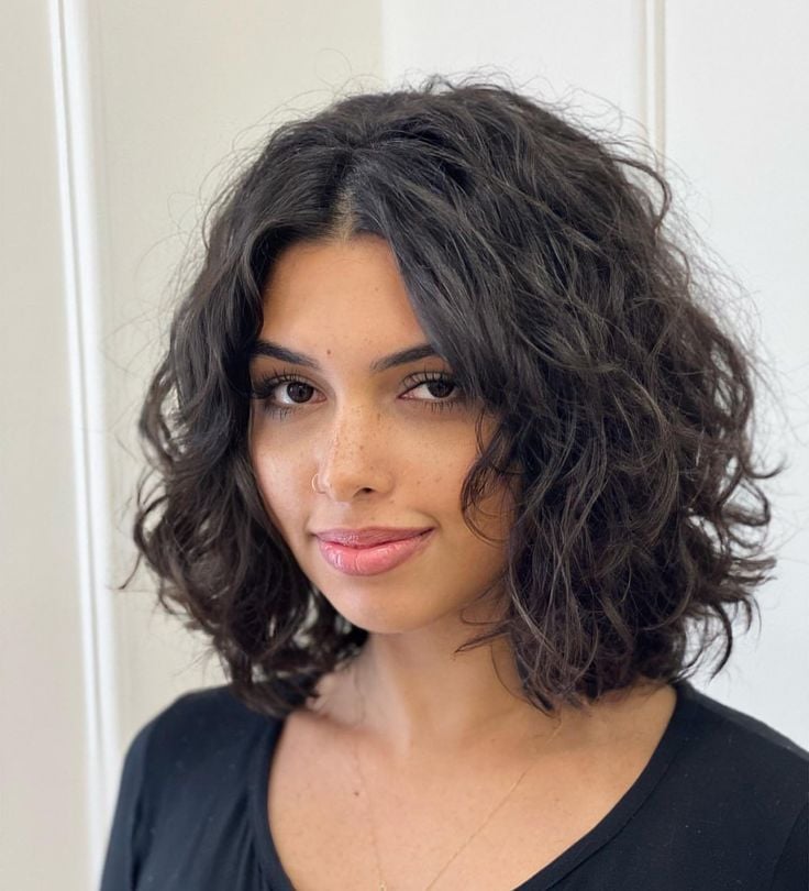 inspiração corte de cabelo curto ondulado feminino
