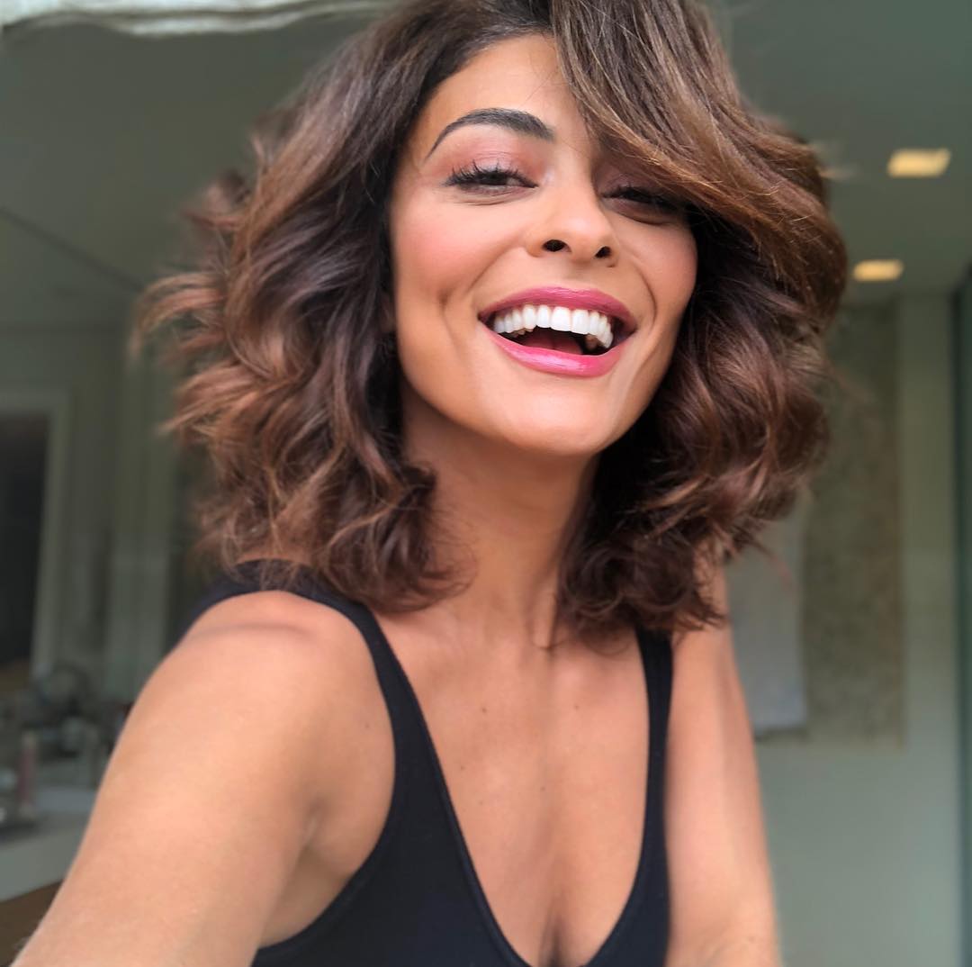 tendências corte cabelo ondulado médio