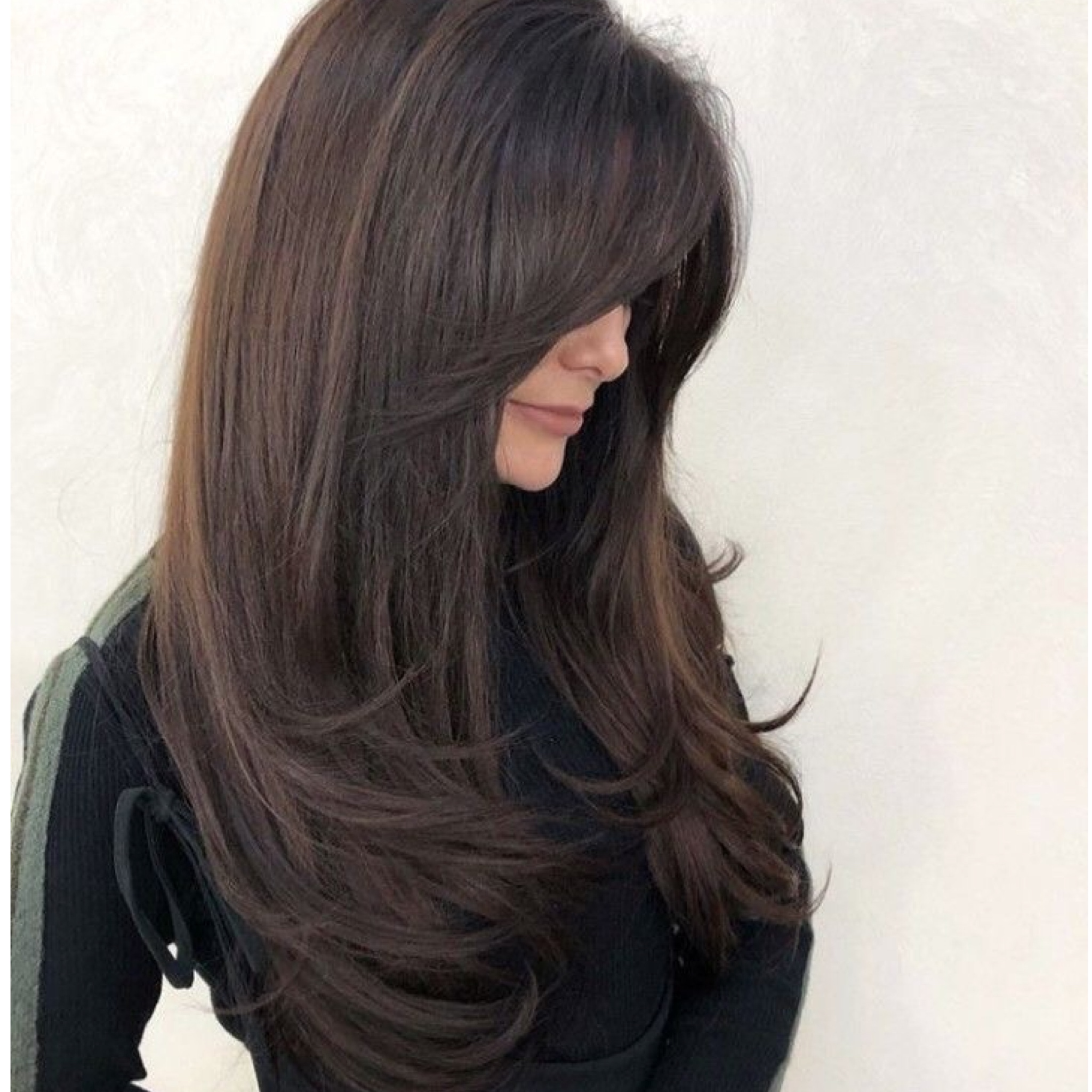 quanto custa um corte de cabelo longo feminino profissional