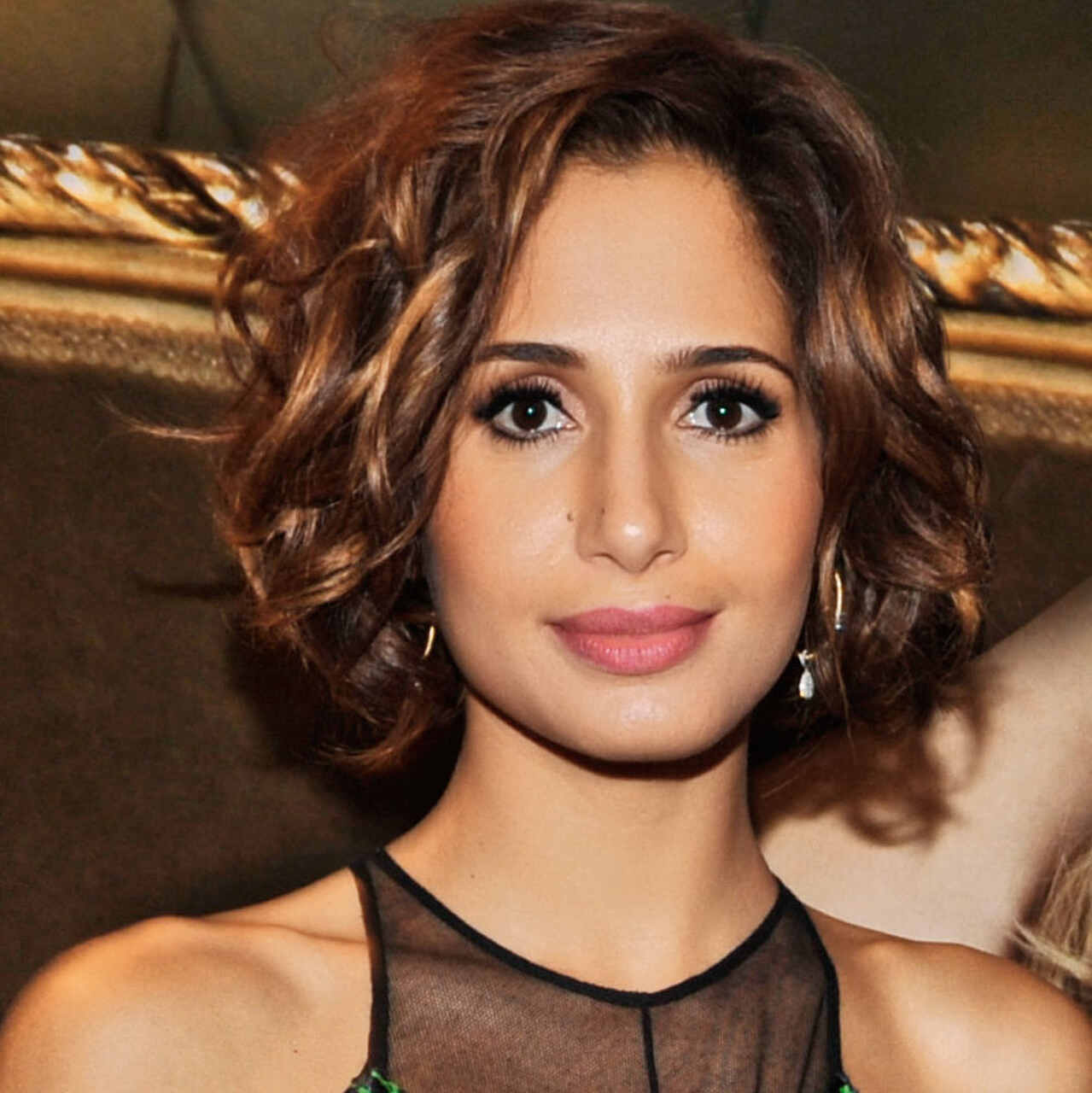 corte de cabelo ondulados feminino